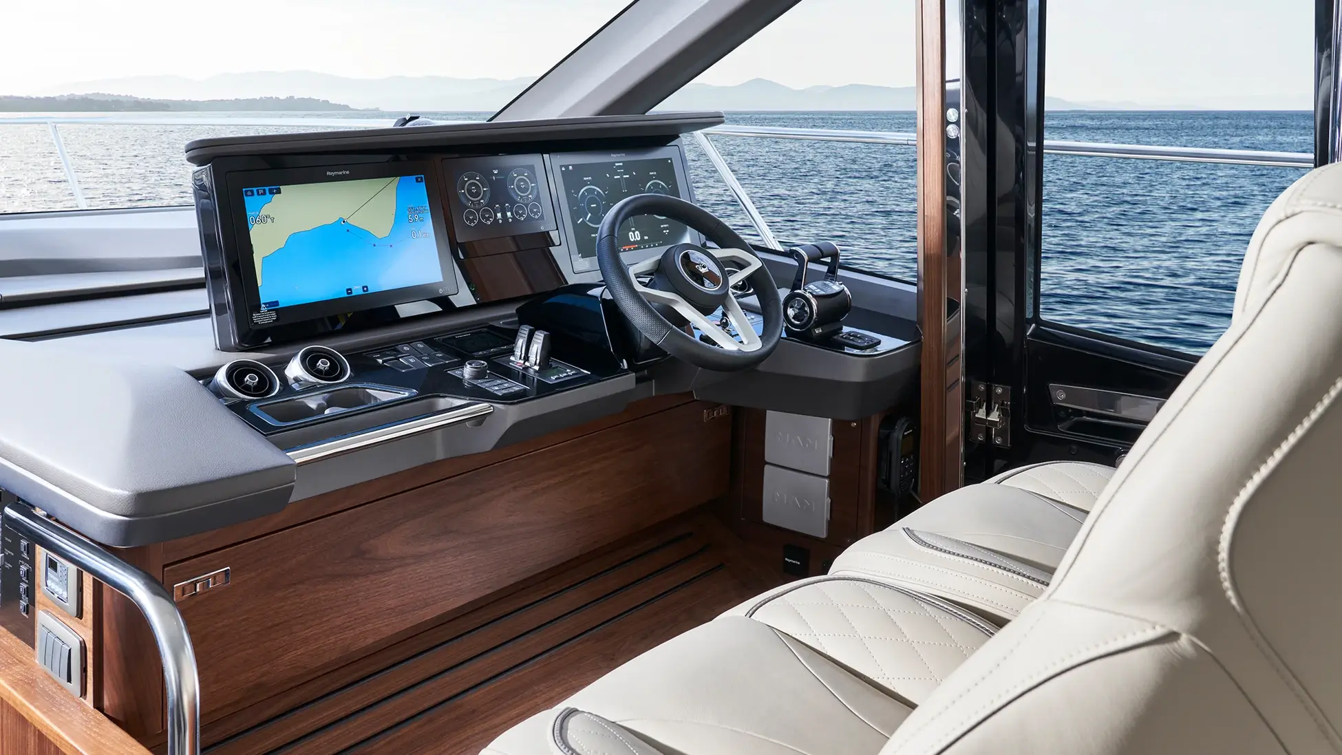 Princess F65 Kormilarsko Mesto