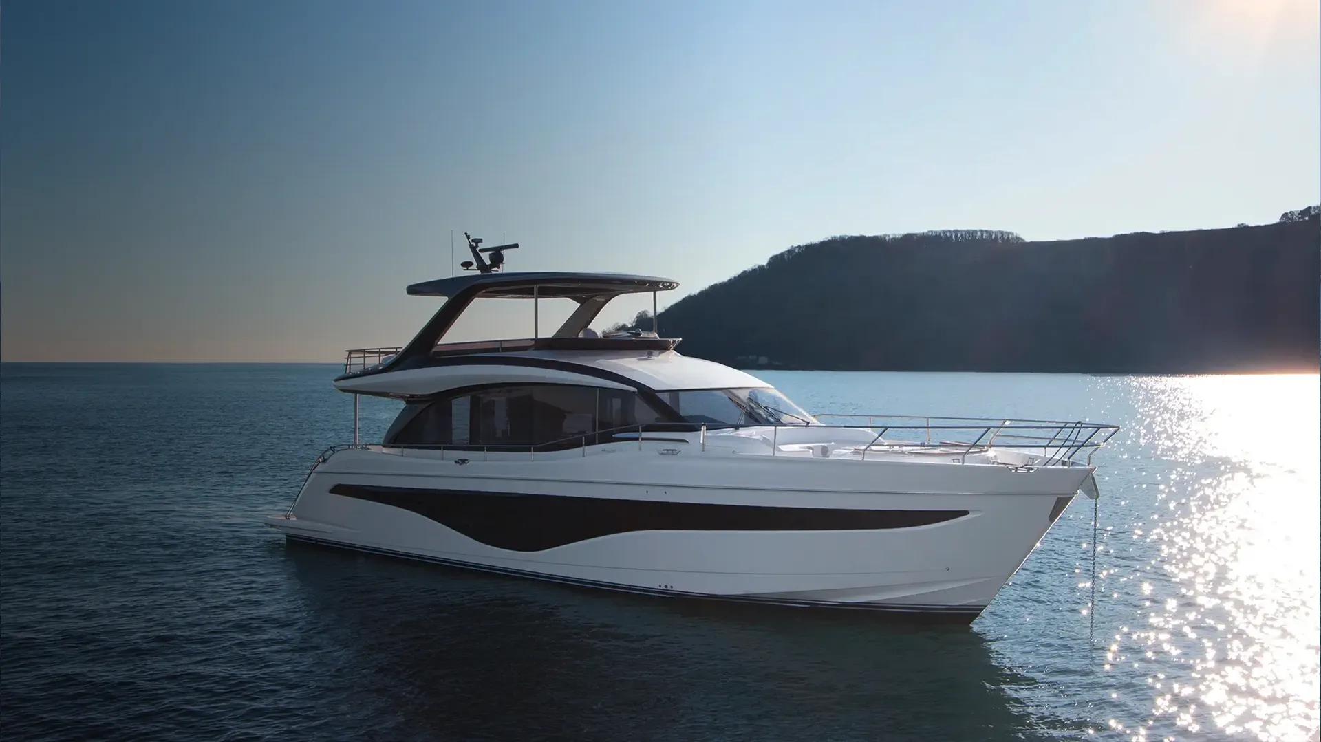 Princess Y72 Luksuzna Jahta